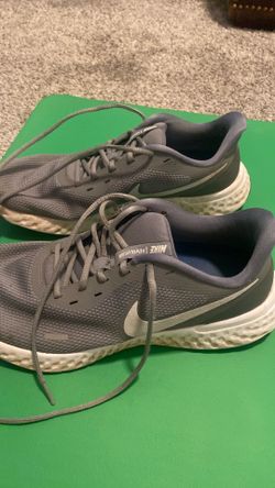 Nike shoes size13 men’s