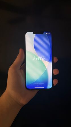 iPhone 16e