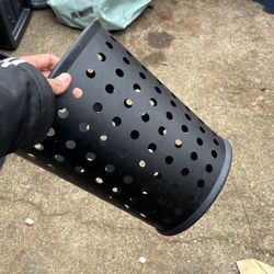 Trash Bin