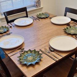 Ashley Furniture Kitchen Table With CHAIRS