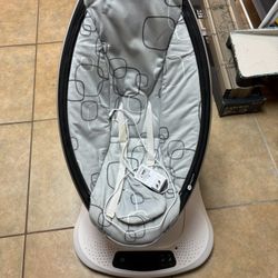 Moms Baby Rocker