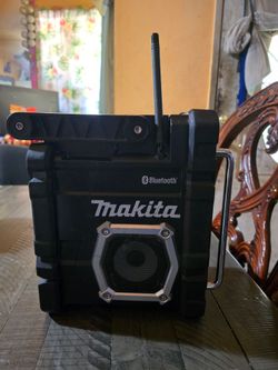 Makita radio