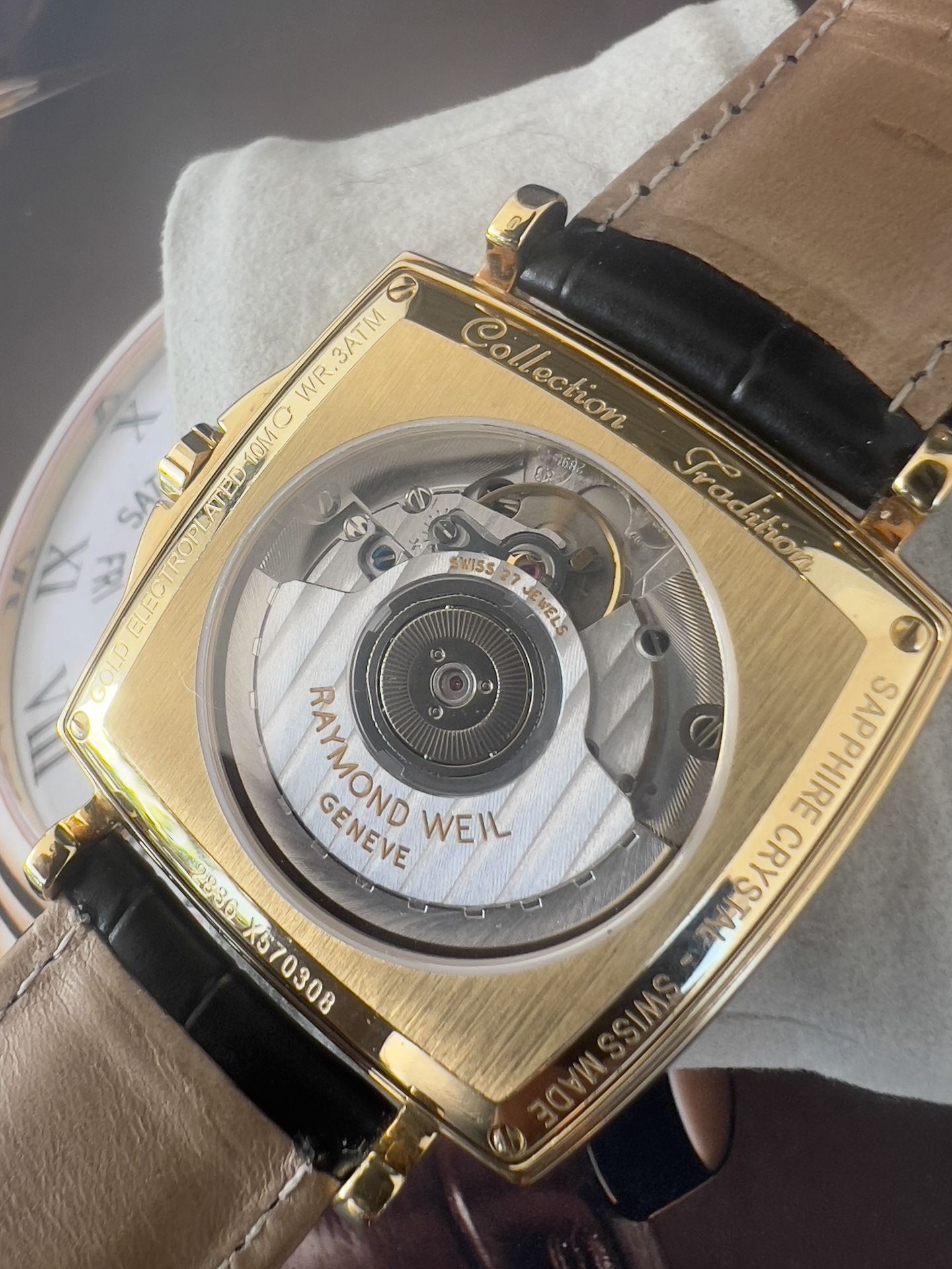 Raymond Weil Geneve Tradition Automatic 18k Yellow Gold