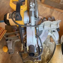 Dewalt miter Saw
