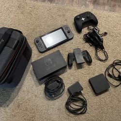 Nintendo Switch GREAT CONDITION (XAW - 2017 Model) + MANY EXTRAS 