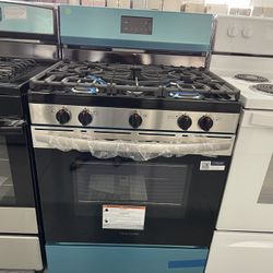Frigidaire 30 in. 5 Burner Freestanding Gas Range in Stainless Steel with Quick Boil and Even Baking Technology