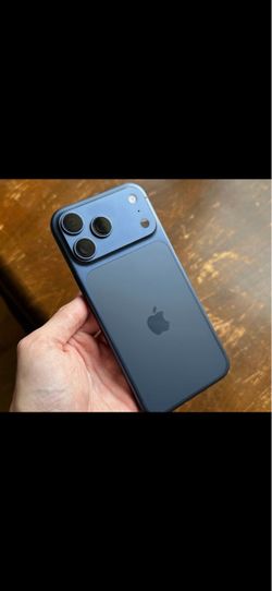 IPHONE 17 PRO MAX DEEP BLUE