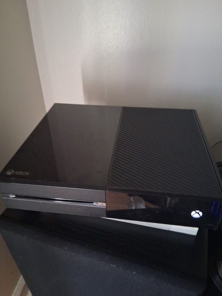 Xbox One 500gb (Black)