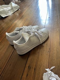 Adidas Stan smith white sneakers 9.5/10 women