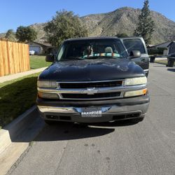 2003 Chevrolet Suburban