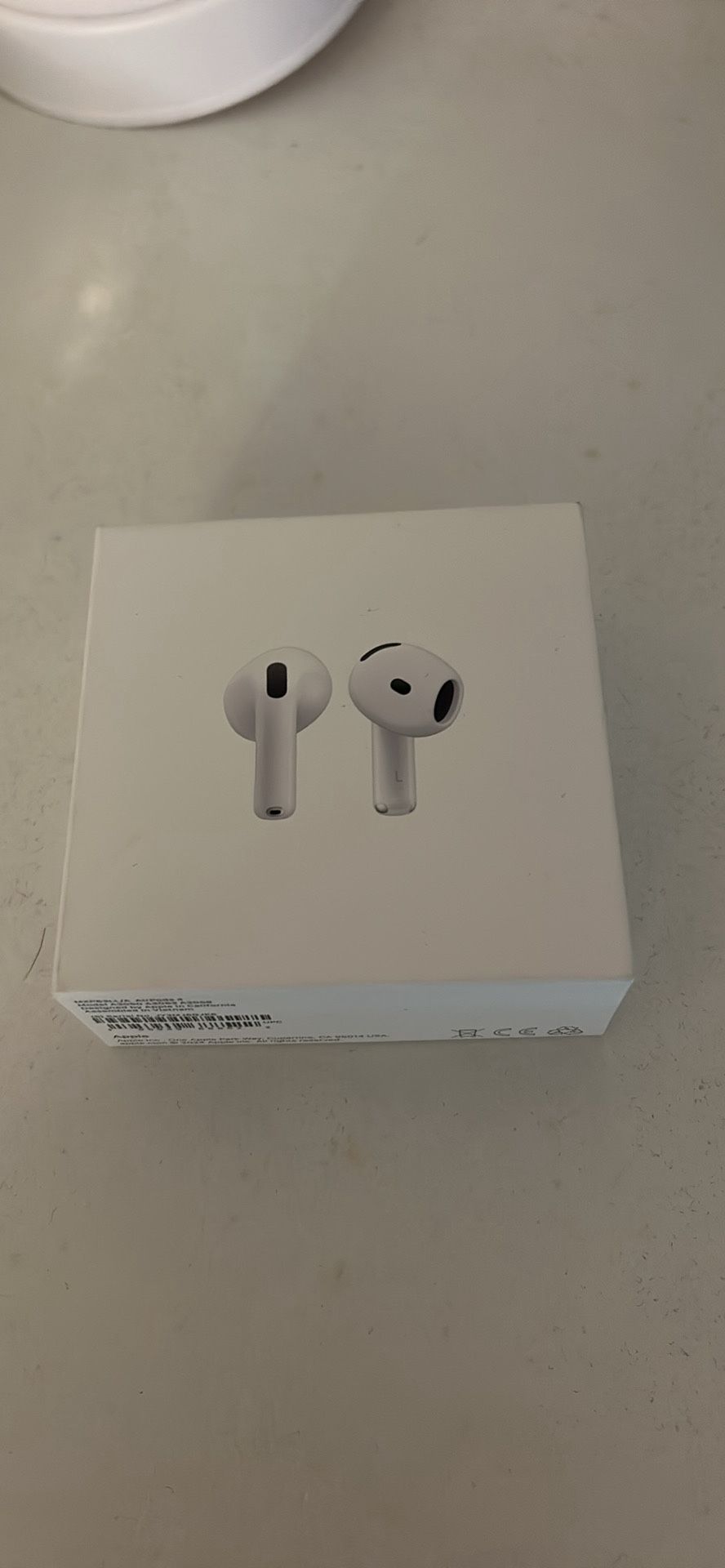 Apple AirPods 4 Without Noise Cancellation
