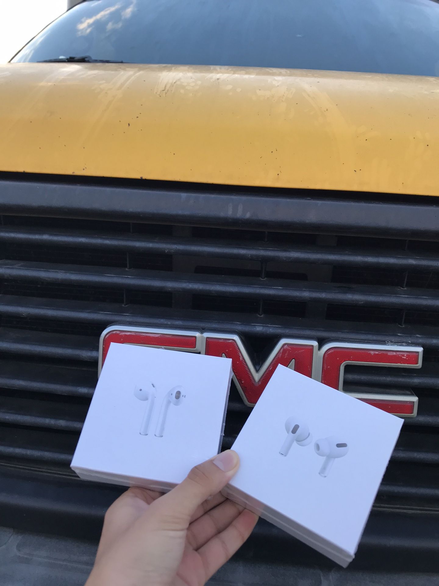 AirPod | Airpods | Earpod | Airpod Pros | Airpod 2 | Bluetooth Headphones | IPhone Headphones