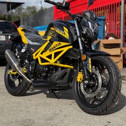 Mantis Scooter 250cc