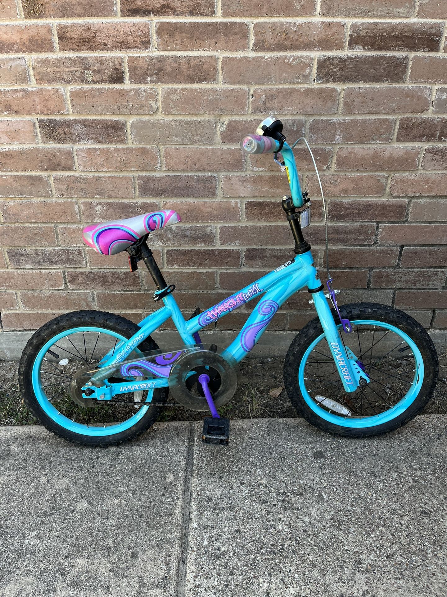 16 twilight twist store bike