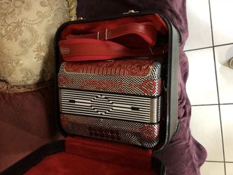 Acordeon bajo quinto