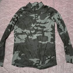 Womens Small Nike Green Grey Camo 1/4 Zip Pullover 