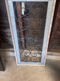 Decorative Wall Iron Scroll Frame