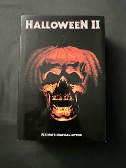 Hollyween Neca