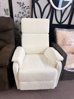 🔥Clearance Special🔥Brand New Reclining Chair $129 each, Delivery Available.