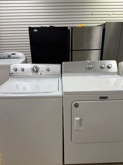 Maytag Washer and Electric Dryer Set
