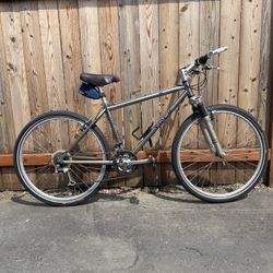 Trek 970 Mountain Bike