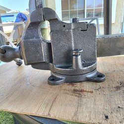 Prentiss #19 SWIVEL JAW & Swivel Base Bench Vise 