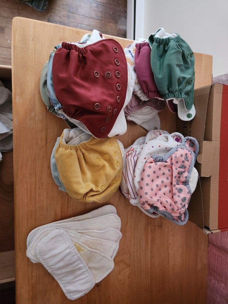 Newborn Cloth Diapers - All The Diapers You Need For The First Few Months!