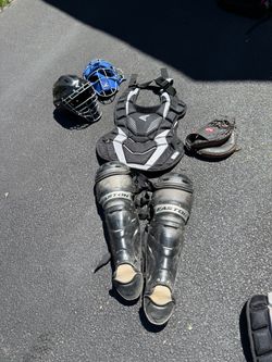 Easton Catchers Gear!!!