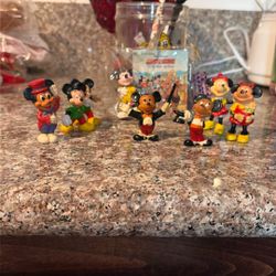 Vintage 1970S Through 1980S Mickey And Minnie Mouse