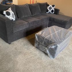 Grey Sectional With Ottoman ‼️new In Stock ‼️