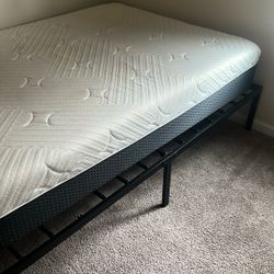 Queen Bed 