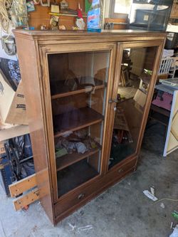 Gun cabinet