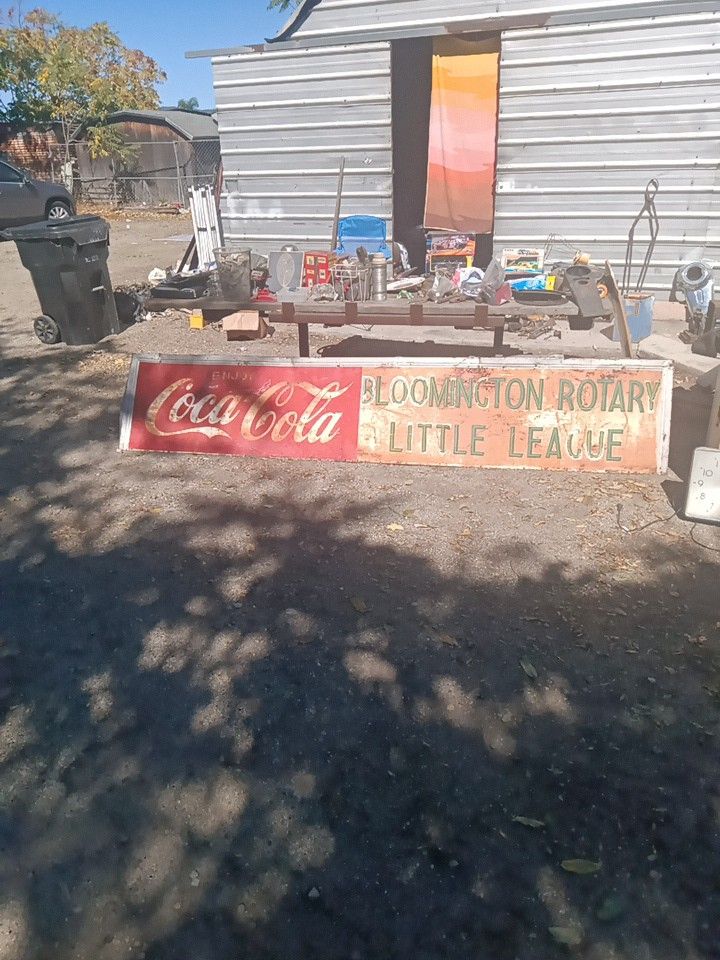 Rialto Vintage Yard Sale