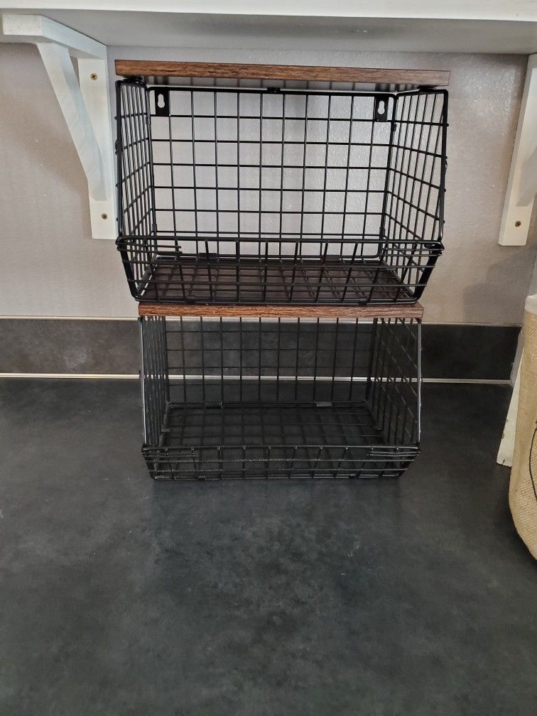 Stackable Or Wall Mount Fruit/Onion Baskets