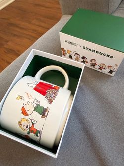 Starbucks snoopy coffee mug