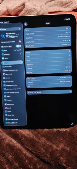 New iPad Pro M5 with Magic keyboard