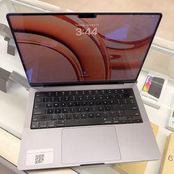 MacBook Pro M2 Pro 512gb 16ram