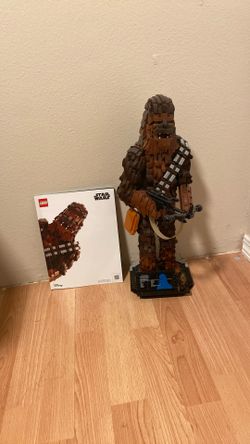 LEGO Star Wars Chewbacca, Buildable Star Wars Collectible for Adults, Build and Display Chewbacca Collectible, Fun Star Wars Gift for Teens, Adults 