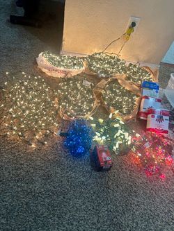 Christmas lights like new 5$-7$ for  each