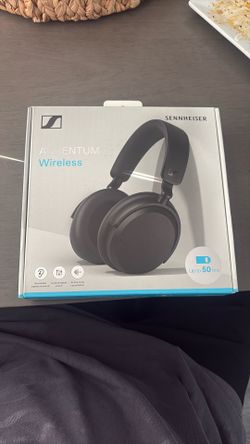 Sennheiser ACCENTUM Plus Wireless Headphones - Black