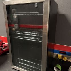 Mini Fridge 