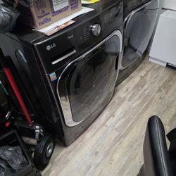 LG Washer And DRYER SET 