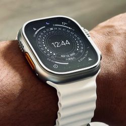 Smart Watch: New - Apple Watch Ultra 2 