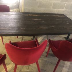 Dining Table And 4 Red Velvet Chairs 