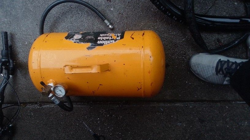Portable Air Tank