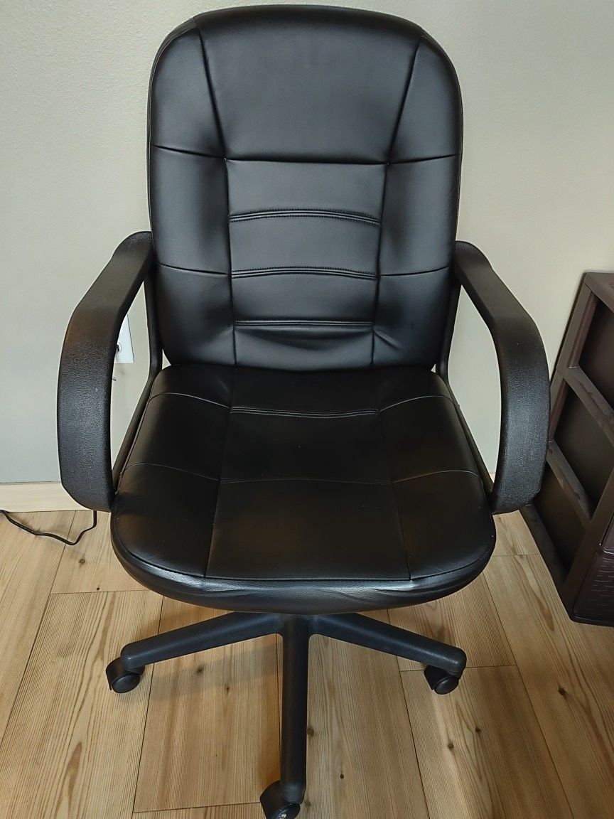 Office swivel chair - padded leather, height adjustable