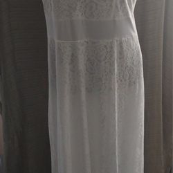 Brand New White Lace Cap Sleeve Dress Size 14