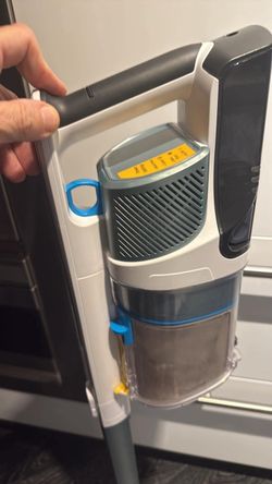 Shark vac new body no battery