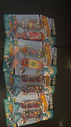 Toys!! Hot wheels skate board