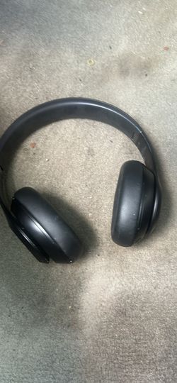 Beats Studio Pro